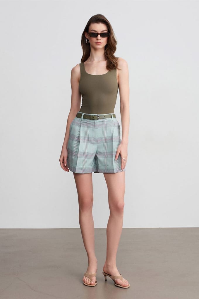 Hoge Taille Geruite Short met Ceintuur