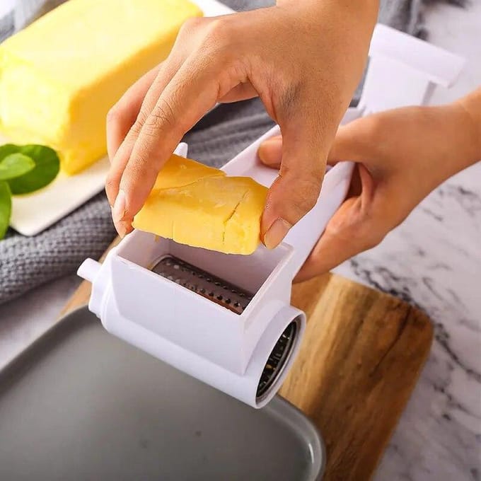 Handbediende roterende kaasrasp Creatieve keukenkaasversnipperaar Multifunctionele kaasrasp voor keukengereedschap wit