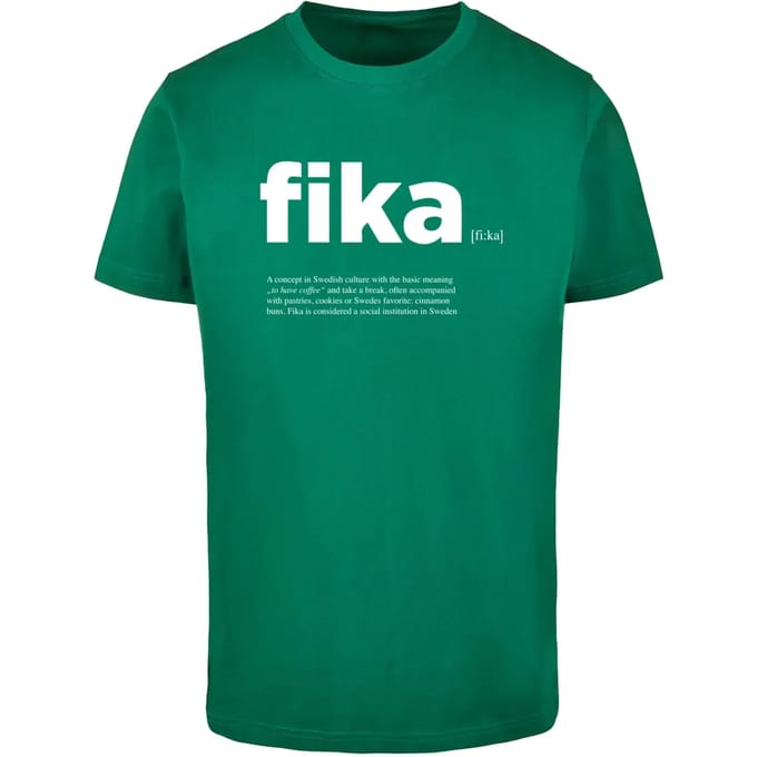 Mister Tee - Fika Definition Round Neck Heren Tshirt - XL - Donkergroen