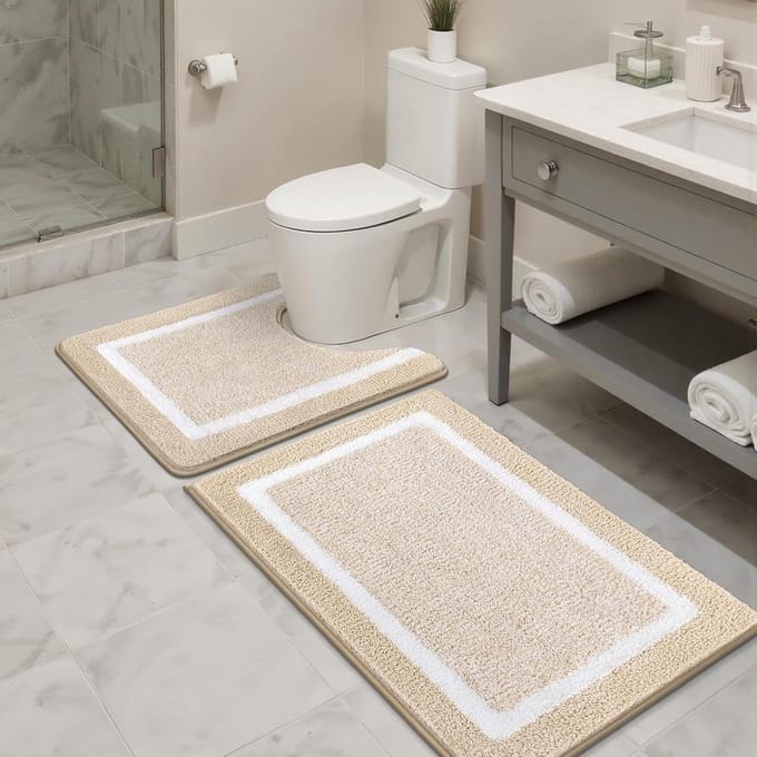 Badmat set - Zachte vloermat - Douche en bad - Antislip onderkant - 45 x 65 cm - Beige