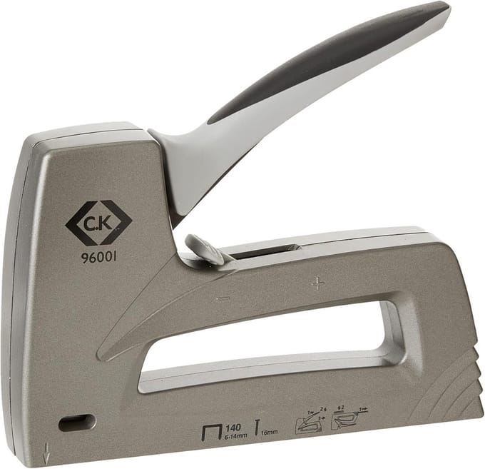 Krammen- en nietpistool met sterke aluminium behuizing