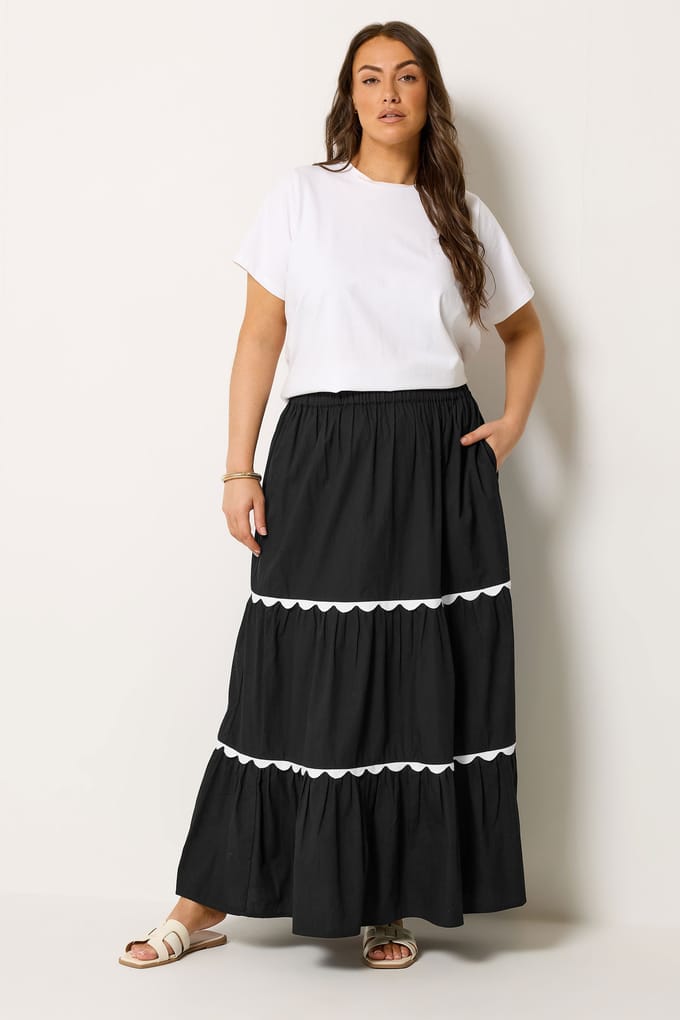 Yours Zwarte Maxirok Met Geschulpte Rand Size 54-56