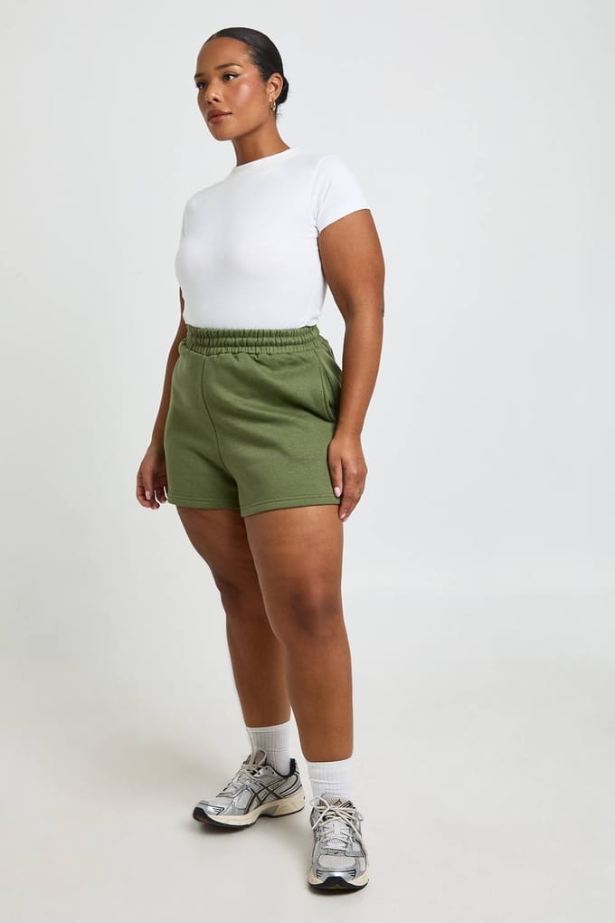boohoo Dames Plus Shorts Met Brede Tailleband | Olijf | Maat: 46
