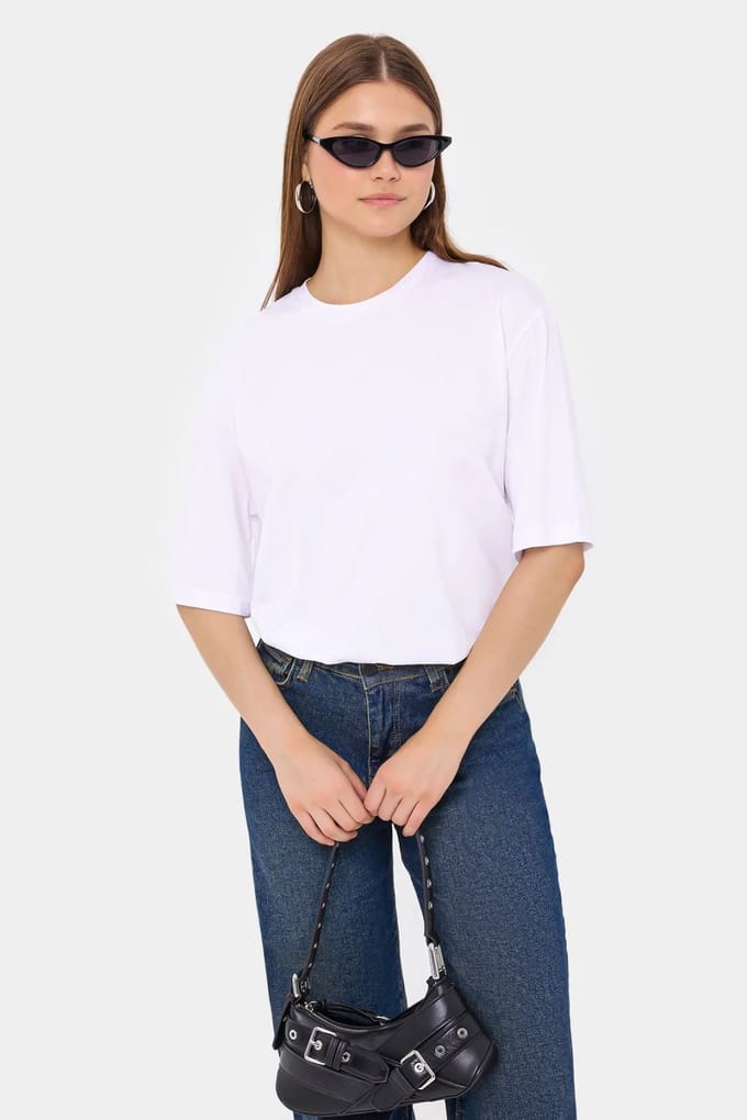 Basis Ronde Hals Korte Mouwen T-shirt met Zip-Up Rug