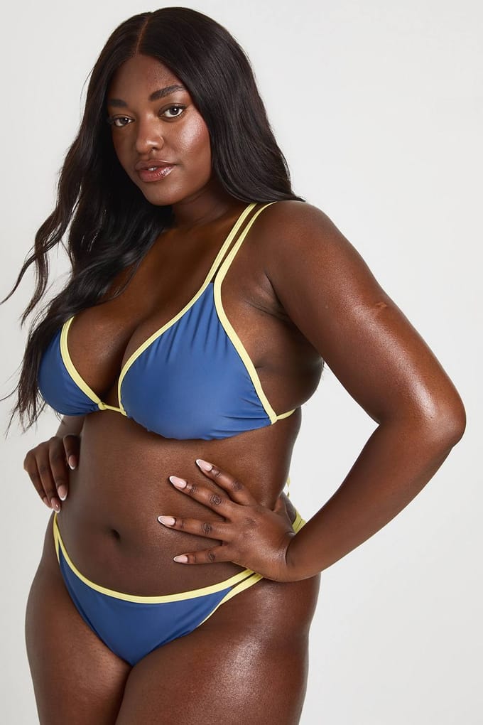 boohoo Dames Plus Contrast Hoge Pijp Bikini | Marineblauw | Maat: 52