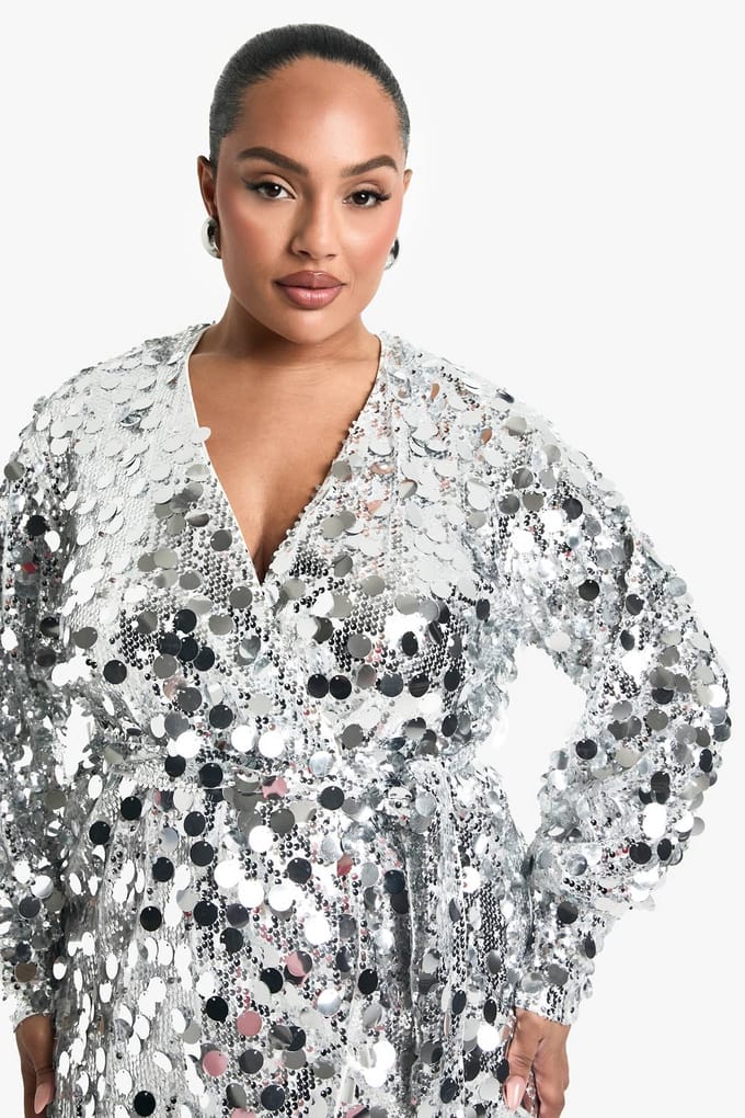 boohoo Dames Plus Sequin Wrap Jurk | Silver | Maat: 18
