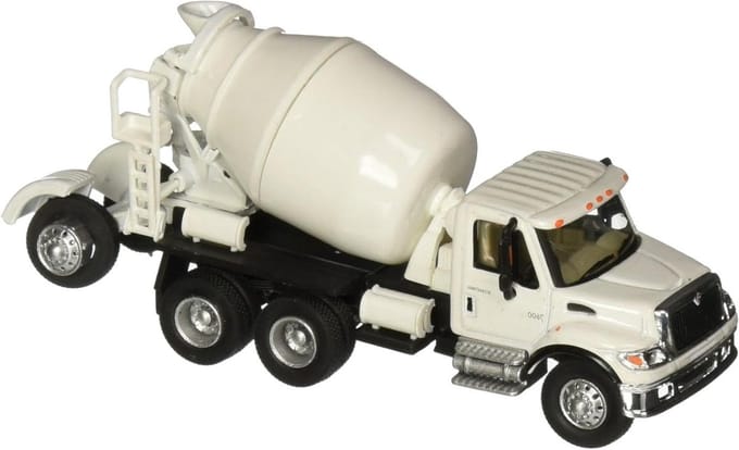 Cement Mixer - Betonwagen Voertuig - Modelbouw Diorama - Drie Assen - 13 cm Lengte - Wit