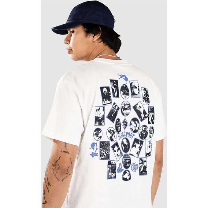 Pass Port Sophomore T-Shirt wit