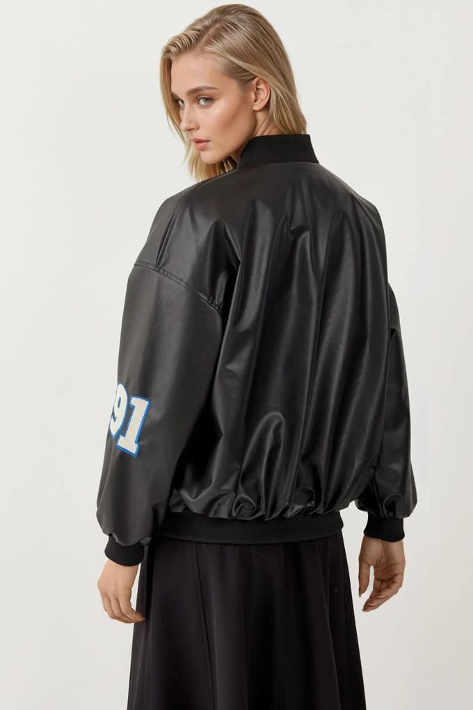Nepleren Oversized Bomberjack met Patchdetails