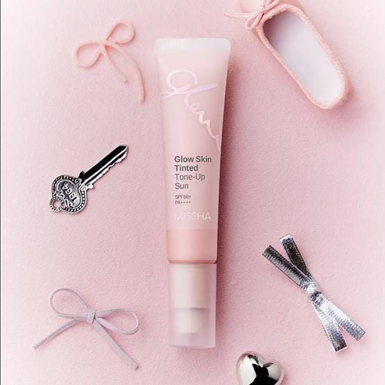 [MISSHA] Glow Skin Teinté Éclaircissant Protection Solaire SPF 50+ PA++++ 30ml white