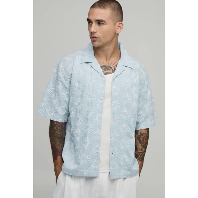 Oversized Geborduurd Shirt Met Korte Mouwen En Reverskraag | Light Blue | Size Medium