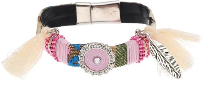 Behave - Geborduurde armband - boho roze accent - veer & kwastjes - 17,5 cm