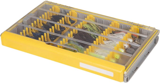 Plano Edge Master Skirted/Bladed Jig 3700 Kunstaas Box - Tackle Box
