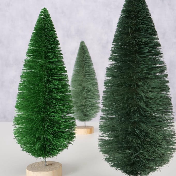 Beeld Kerstboom groen H22cm