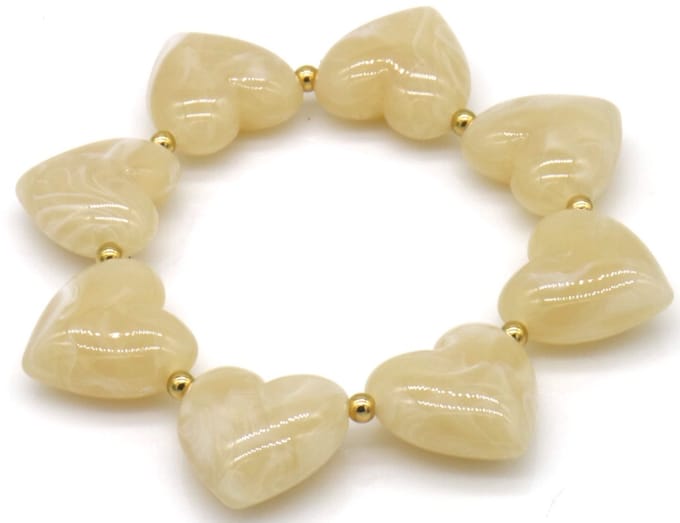 RVS hartjes armband – elastisch – beige – dames – valentijn – cadeau
