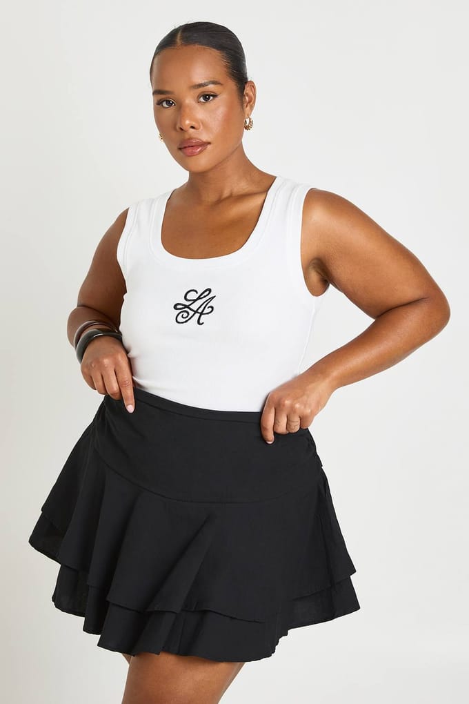 boohoo Dames Plus Gelaagde Ruches Skort | Zwart | Maat: 56
