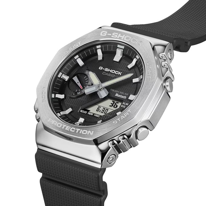 G-Shock Classic Style GBM-2100-1AER Metal Covered Horloge