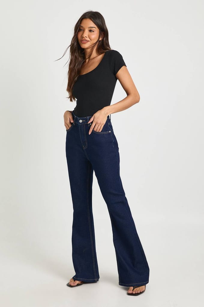 boohoo Dames De Hoge Taille Flare Jeans | Indigo | Maat: 12/30L
