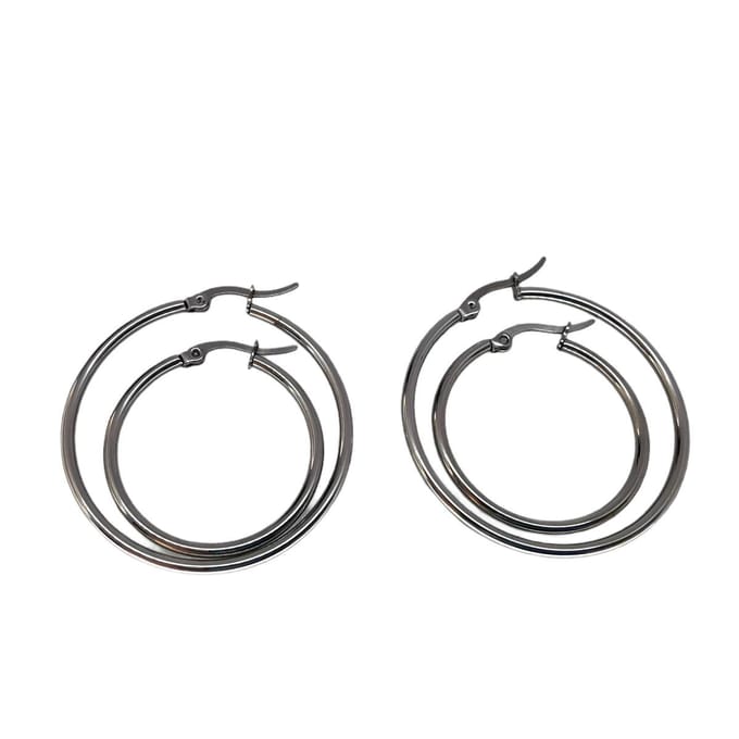 2 paar edelstaal oorring met 2 afmeting van Ø 30 en Ø 40mm.