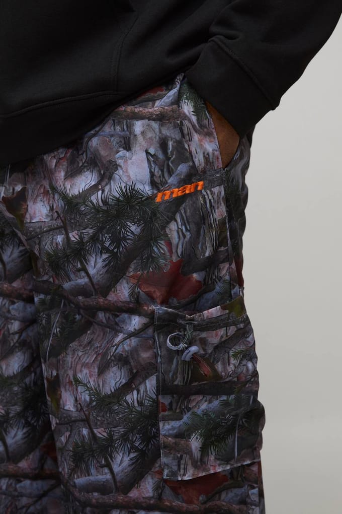 Elasticated Waist Nylon Camo Baggy Track Pants | Khaki | Size Small