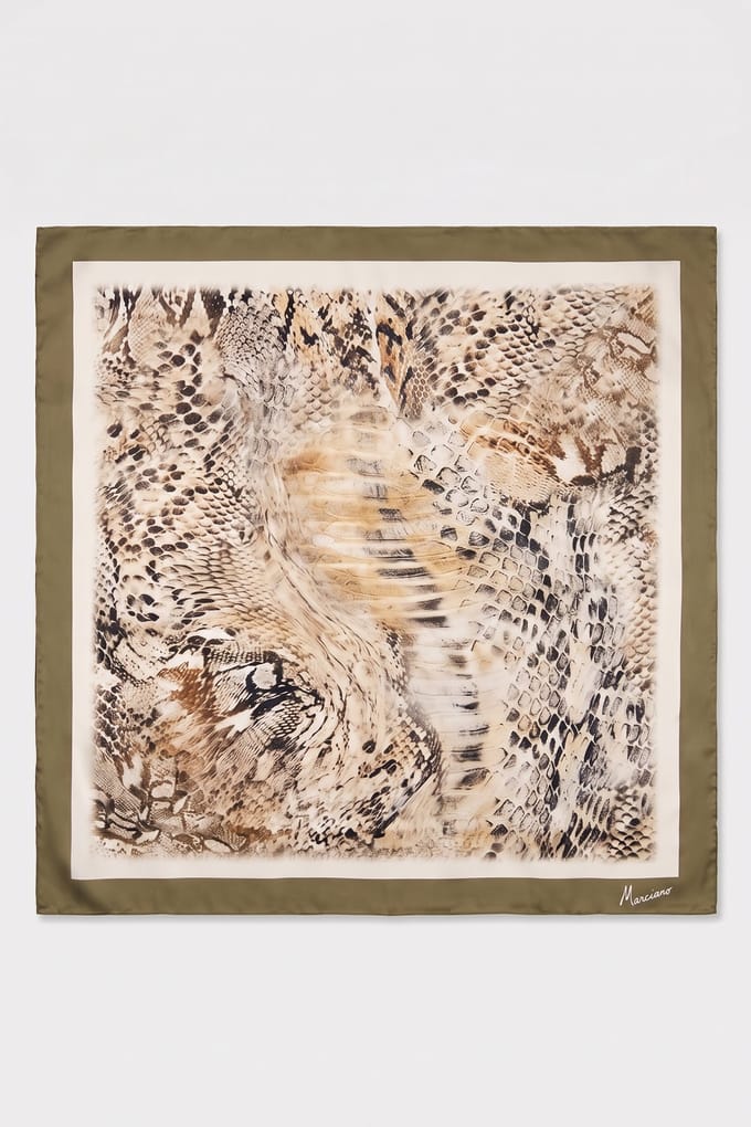 GUESS Leonie Printed Scarf Jumble Skin Print Größe: OS | Schals Outlet | Damen