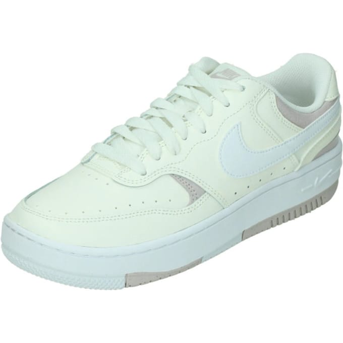 Nike Gamma Force Sneakers Dames