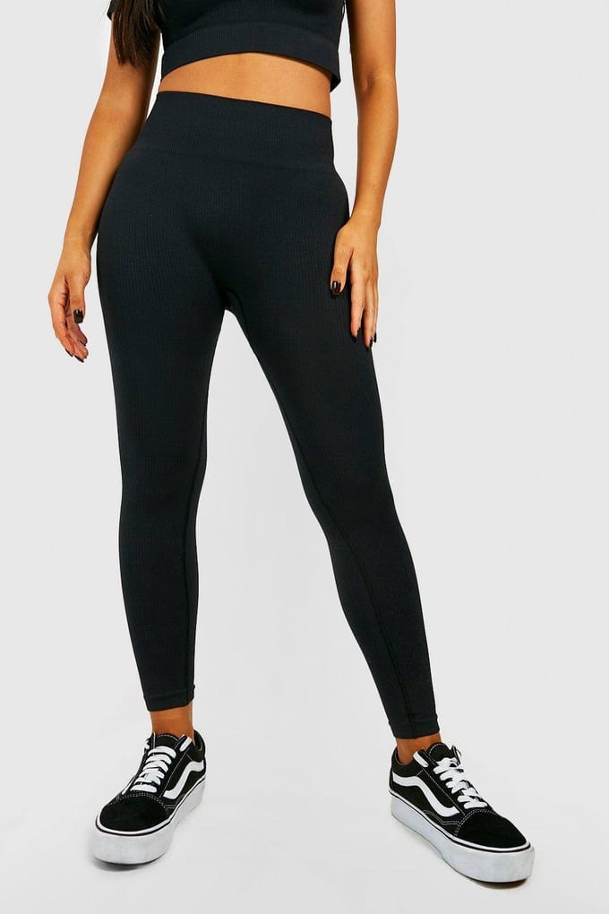 boohoo Dames Petite naadloze rib leggings | Zwart | Maat: Medium