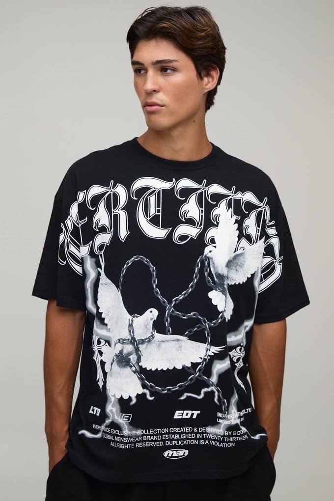 Zwart Oversized Gothic Duif Over De Naden Print T-shirt | Black | Size Medium
