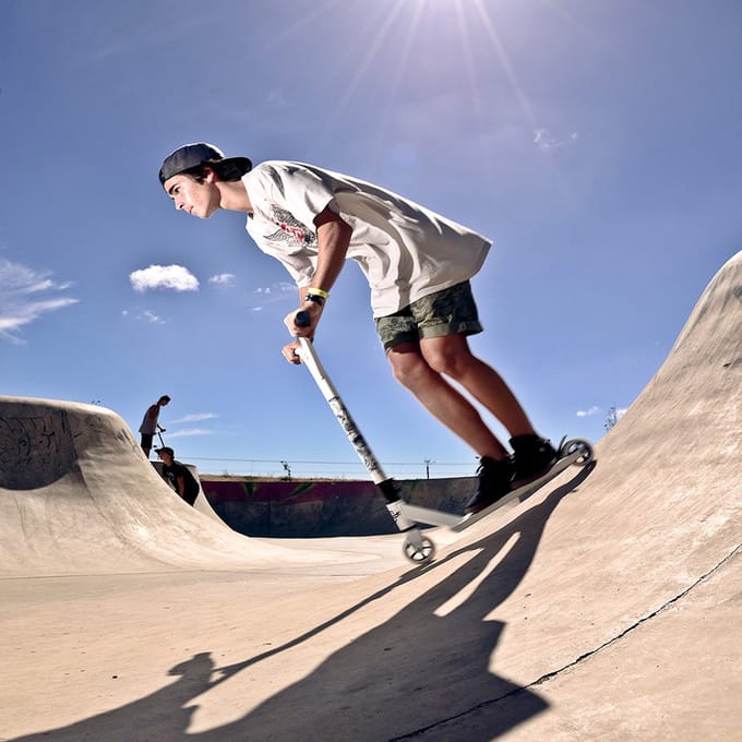Street Surfing Torpedo Stuntstep Beginner - Freestyle Trickstep - Step - 100 mm Wielen - Skatepark Pro Scooter - Rood