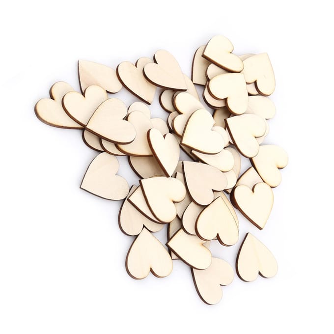 Liefdeshartvormige houten versiering voor bruiloften, plaquettes en ornamenten(30mm 50 stuks) beige