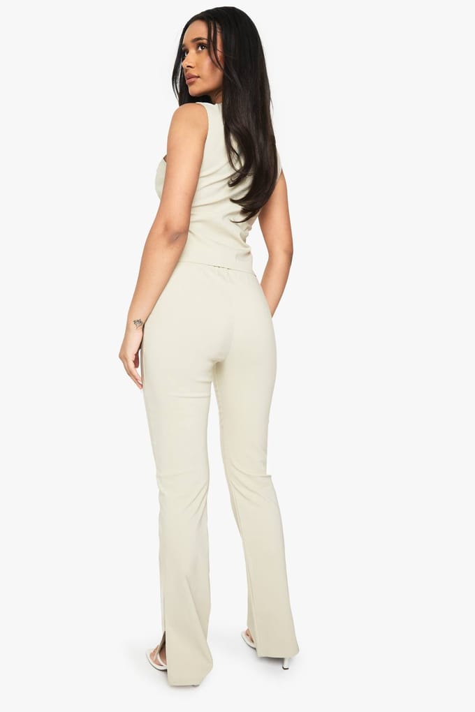 boohoo Dames Bengaline Slim Flare Broek | Ecru | Maat: 38