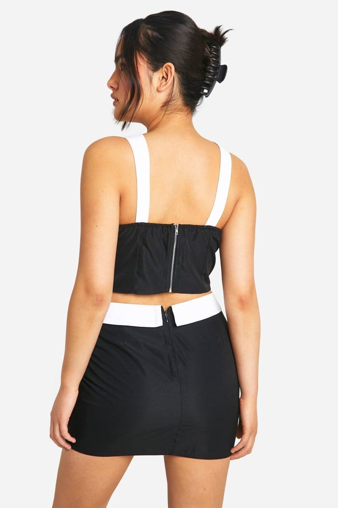 boohoo Dames Contrast Tailleband Bloemdetail Mini-Rok | Zwart | Maat: 42