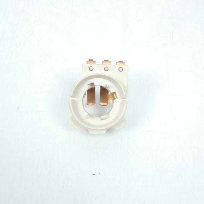Lampfitting voor scooter MBK 50 Mach-G 3WG-H4312-00 BA20d Nieuw