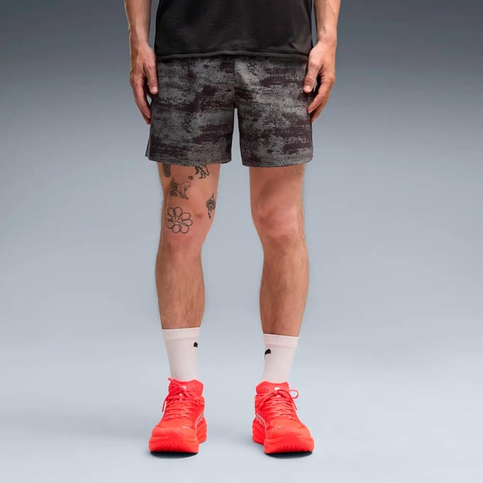 Puma Dreamrun 5´´ Brightstride Aop Korte Broek Grijs L Man