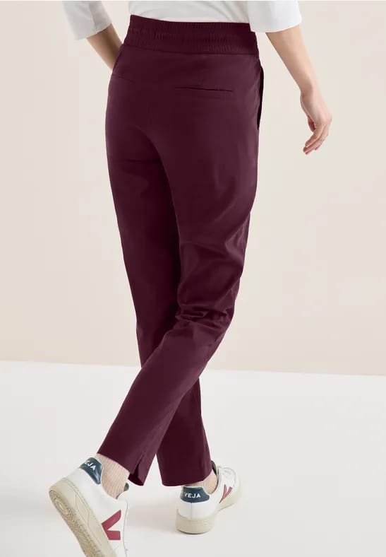 Mid Waist Slim Legs broek in casual fit