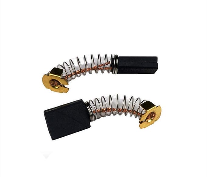 Carbon brushes for power tools in different sizes, 038# 7 x 13 x 17mm, 10 pieces - ShopVlot