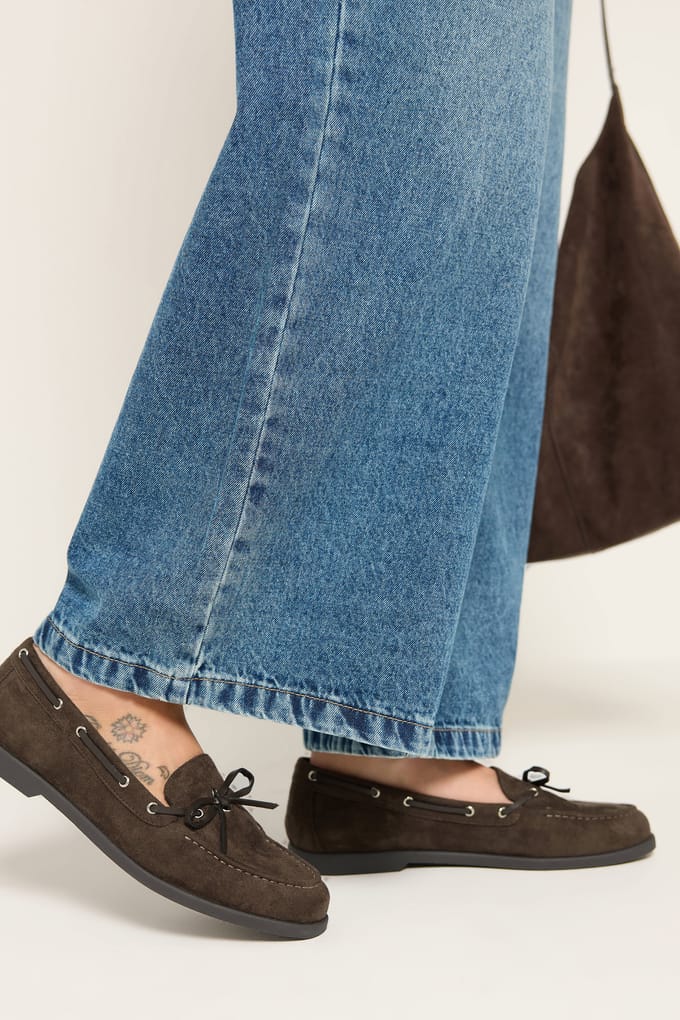 Yours Bruine Bootschoenen Van Imitatiesuède Met Strik In Brede Epasvormsize 42E
