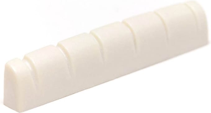 Graph Tech PQ-6134-00 TUSQ Slotted Kam voor Akoestische Gitaren