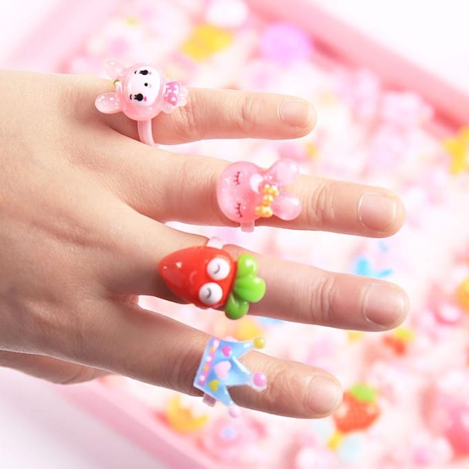 Kinderen Mode Snoepkleur Hars Ringen Schattig Cartoon Verstelbare Vingerring Sieraden Speelgoed 20Pcs white
