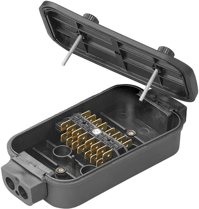 ProPlus Kabelverbindingsdoos 8 x 4-polig – Voor 12V en 24V bedrading in aanhanger camper en caravan – Kunststof behuizing – Zwart