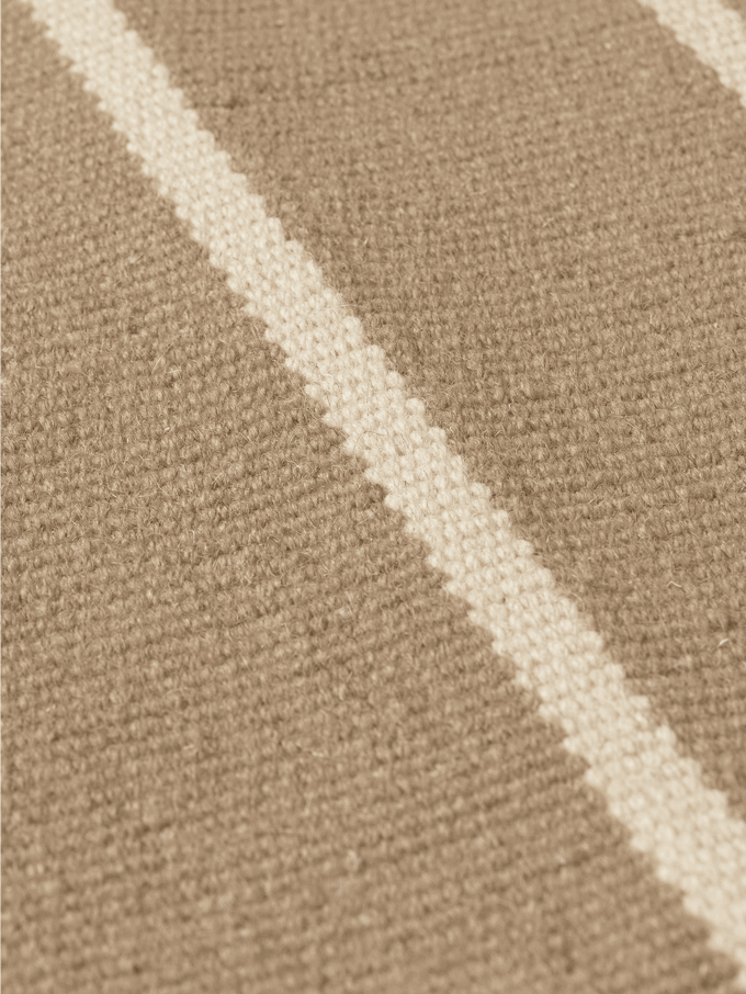 Ferm Living Calm Kelim-deken - 140x200 cm - dark sand/off-white