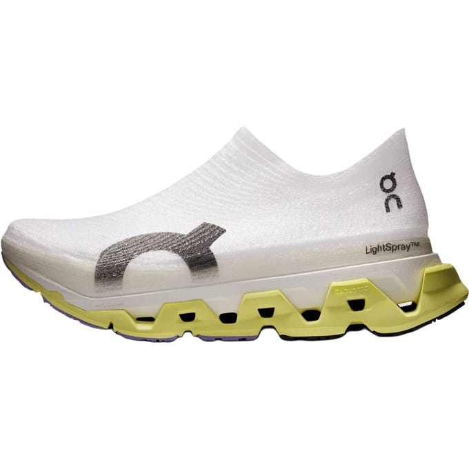 Op LightSpray Cloudmonster 3 Hyper Limelight Unisex Sneakers White Bloom 3UG10014837 37 white