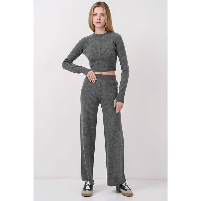 Gebreid Crop en Wijde Pantalon Set
