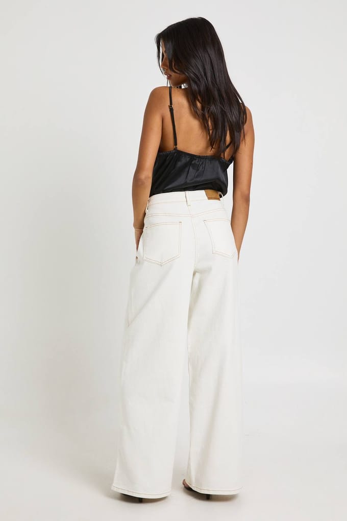 boohoo Dames De Mid Waist Wide Leg Jeans | Ecru | Maat: 42