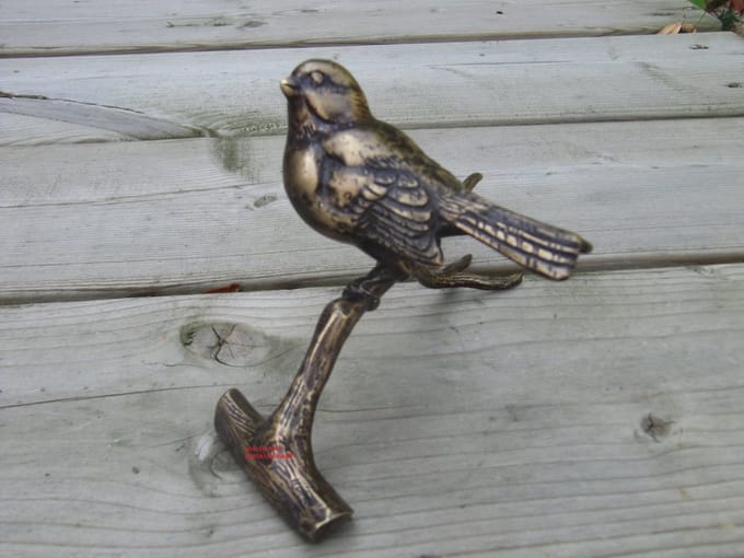 Bronzen Beeld Vogel op Tak