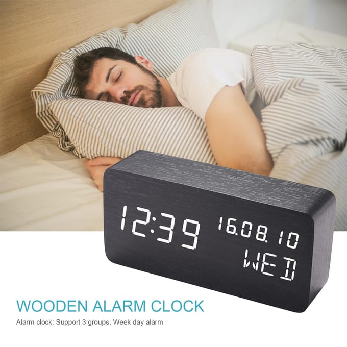 Bureau Houten Wekker met Spraakbesturing Datum Temperatuur Instelbaar 3 Helderheidsweergave LED kaki