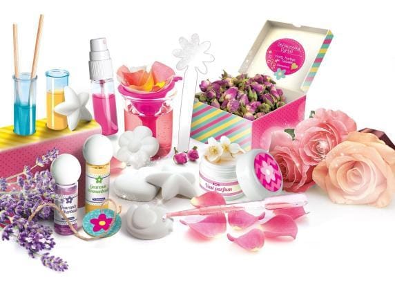 Clementoni Wetenschap en Spel - Parfumlaboratorium - Experimenteerdoos - Kinderparfum - 8+ Jaar