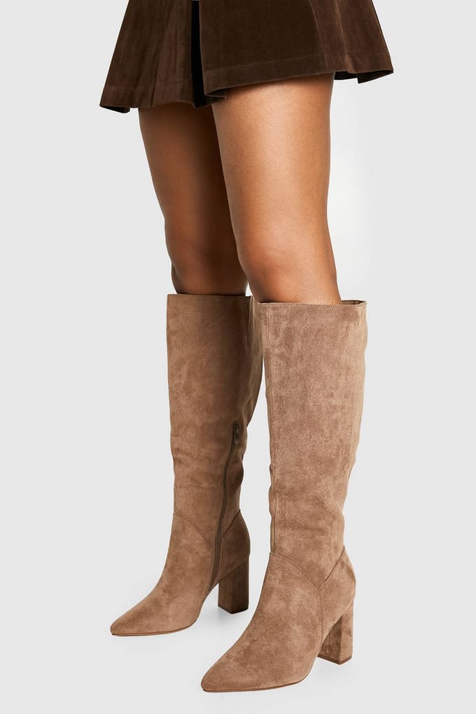 boohoo Dames Brede pasvorm nepsuede laarzen tot over de knie | Beige | Maat: 4