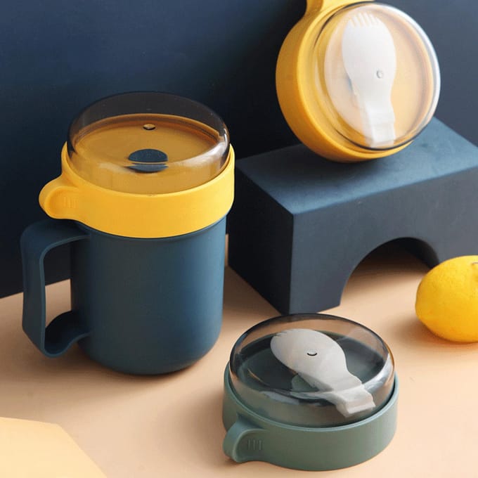 500ML Soepbeker Draagbare Stevige Plastic Geïsoleerde Soepcontainers met Deksel en Lepel voor Kantoor 500ML yellow