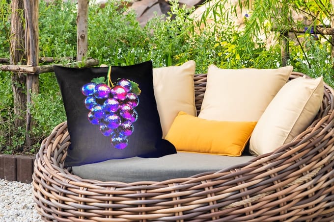 Buitenkussen Weerbestendig - Paars - Disco - Feest - Druif - 50x50 cm